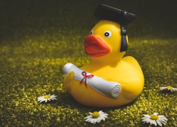 Featured image for: Avoiding Common Student Loan Mistakes